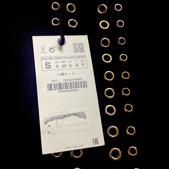 Zara metallic ring eyelets detail pleated mini skirt - Picture 12 of 12